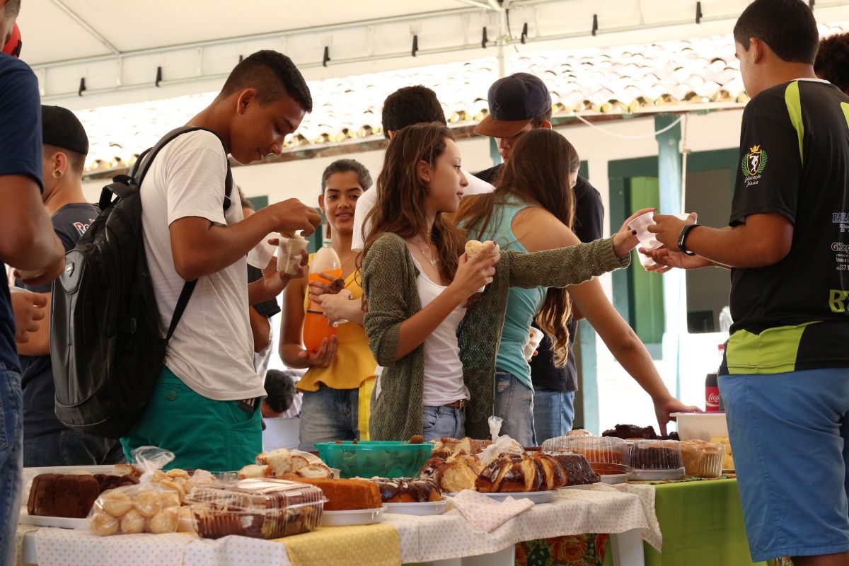 Café da manhã servido aos calouros